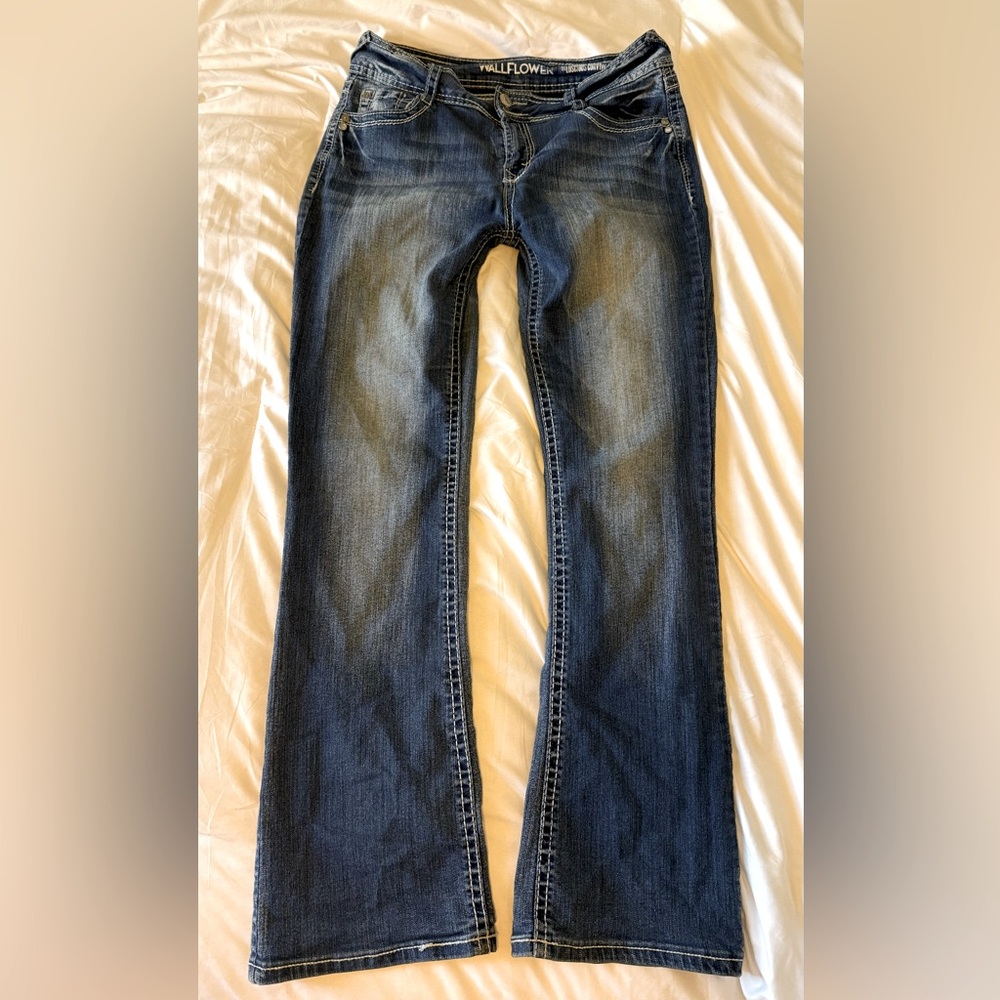 wallflower flare jeans size 11